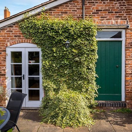 Bed and Breakfast St Johns House Lichfield Exteriér fotografie
